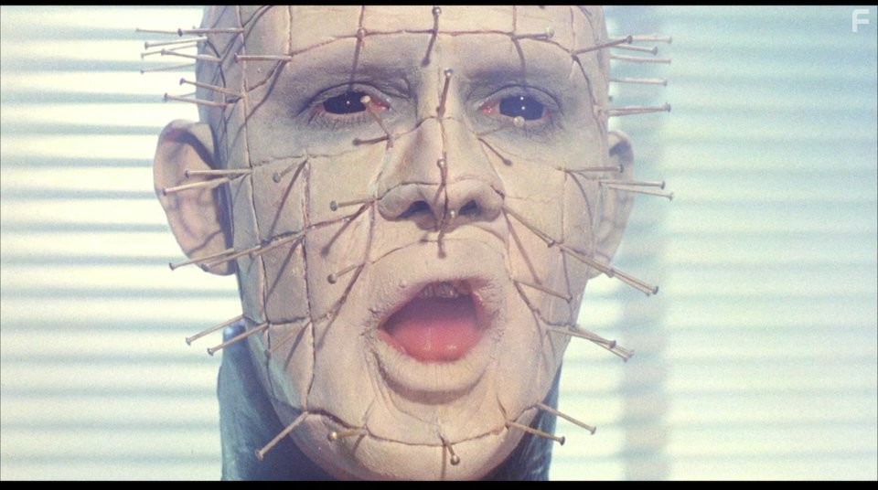 Doug Bradley in Восставший из ада (1987)