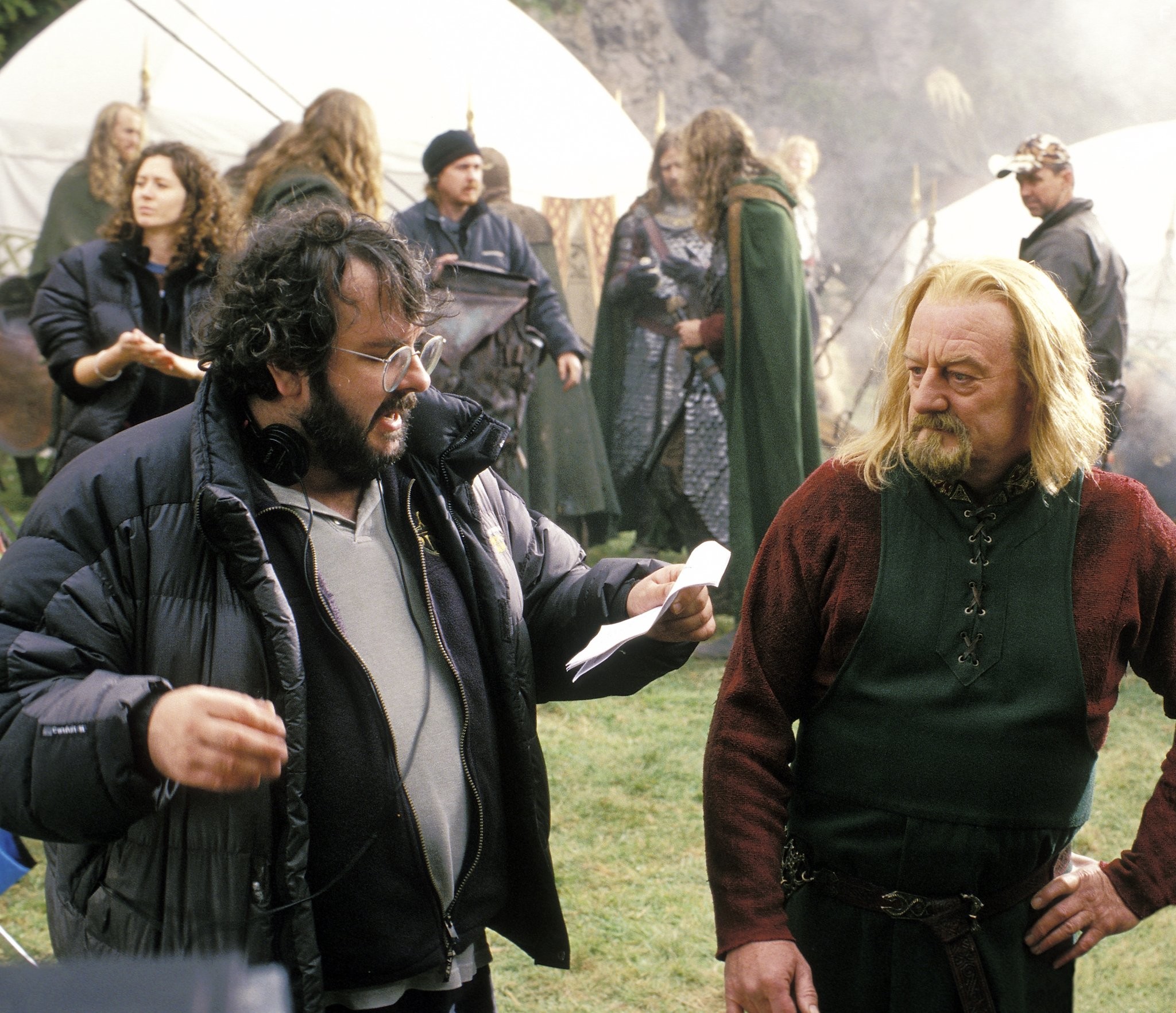 Peter Jackson and Bernard Hill in Властелин колец: Возвращение короля (2003)