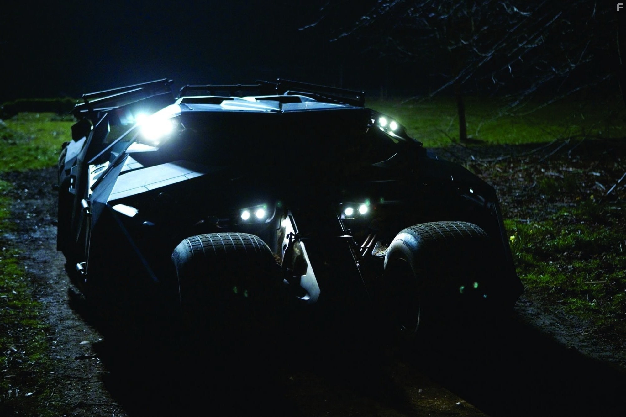 Бэтмен: Начало (2005)