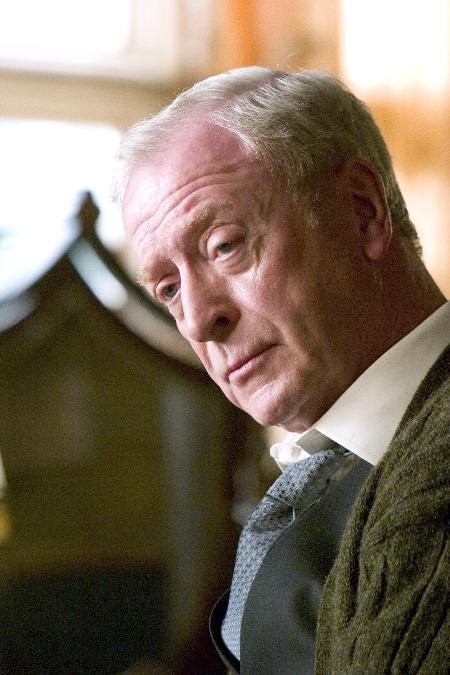 Michael Caine in Бэтмен: Начало (2005)