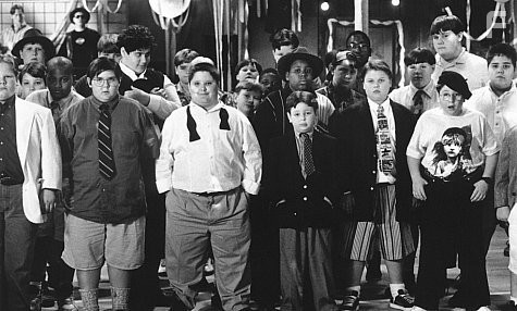 Cody Burger, Max Goldblatt, David Goldman, Joseph Wayne Miller, Aaron Schwartz, and Kenan Thompson in Толстопузы (1995)
