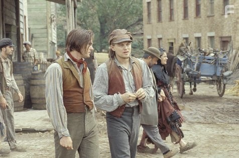 Leonardo DiCaprio and Henry Thomas in Банды Нью-Йорка (2002)
