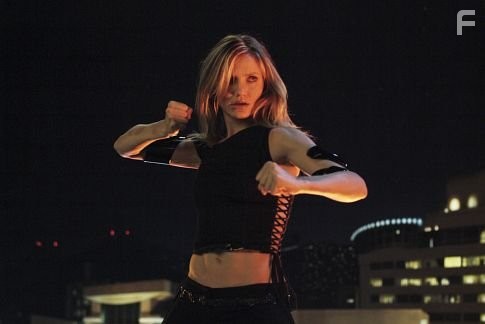 Cameron Diaz in Ангелы Чарли: Только вперёд (2003)