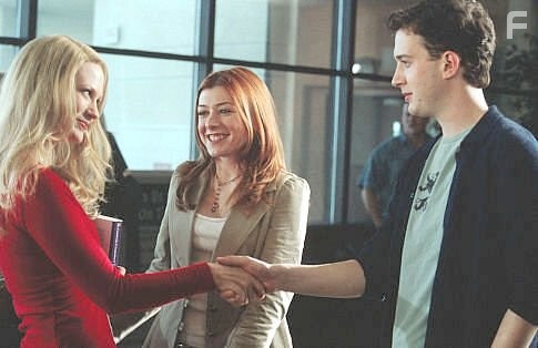 Alyson Hannigan and January Jones in Американский пирог 3: Свадьба (2003)