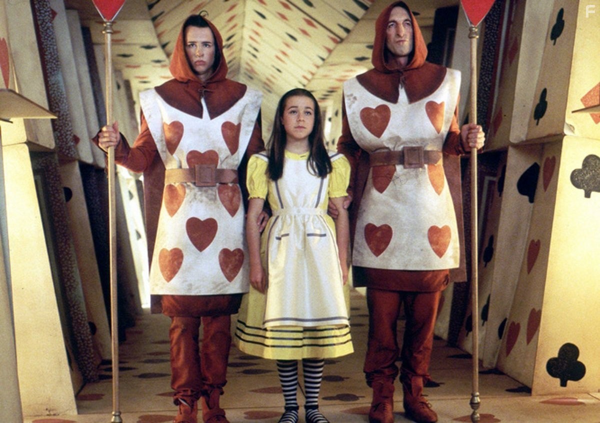 Tina Majorino in Алиса в стране чудес (1999)