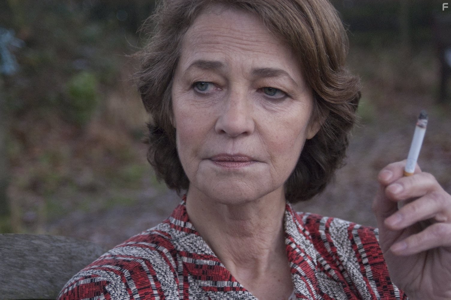 Charlotte Rampling in Чиcтая кожа (2012)
