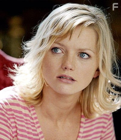 Hannah Spearritt in Агент Коди Бэнкс 2: Пункт назначения - Лондон (2004)