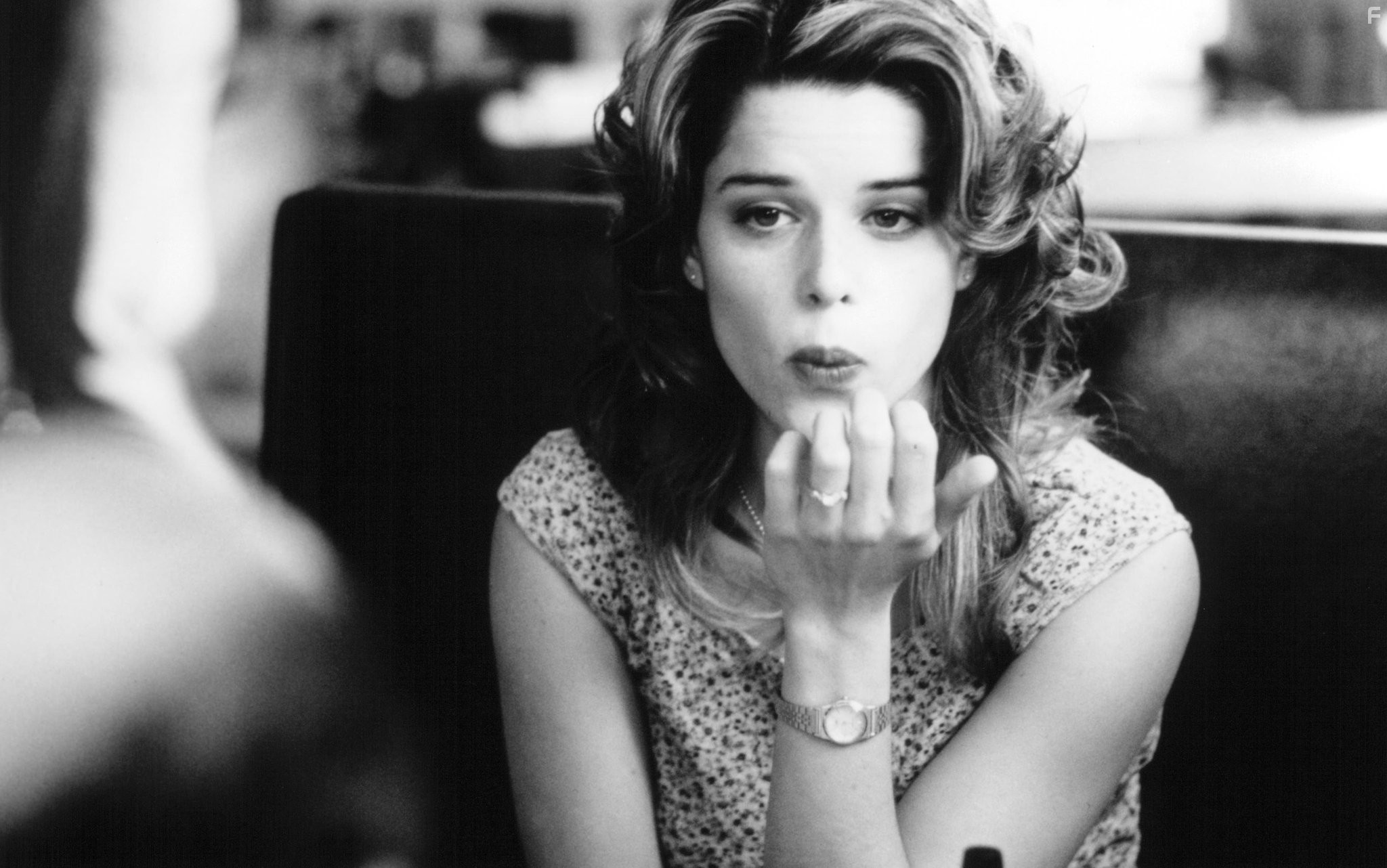 Neve Campbell in Утопим Мону! (2000)