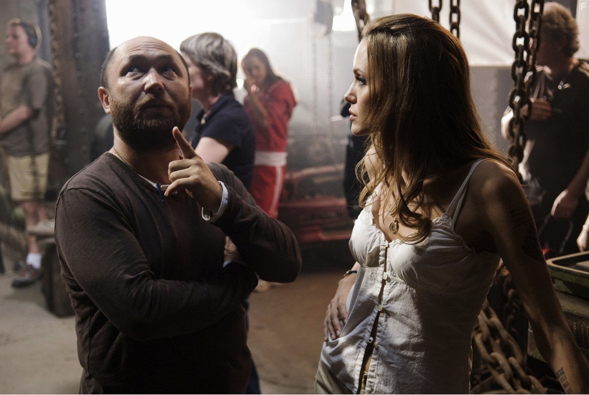 Angelina Jolie and Timur Bekmambetov in Особо опасен (2008)