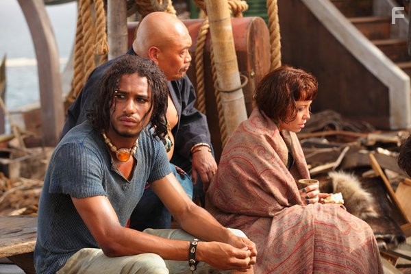 Junix Inocian, Elliot Knight, and Marama Corlett in Синдбад (2012)