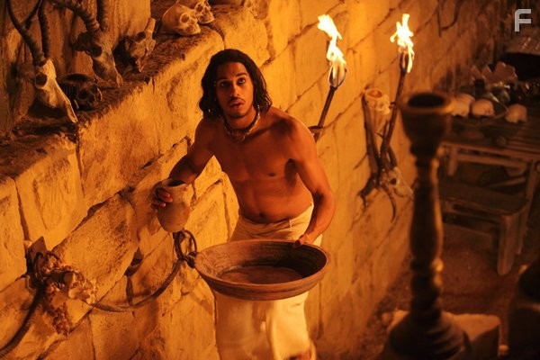 Elliot Knight in Синдбад (2012)