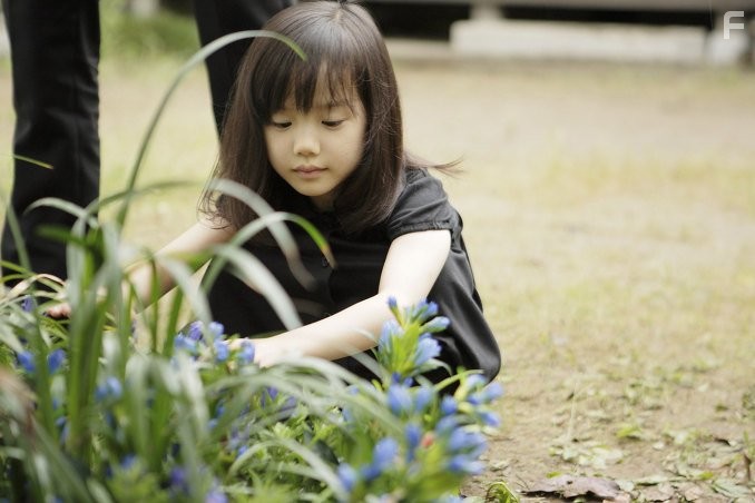 Mana Ashida in Usagi doroppu (2011)
