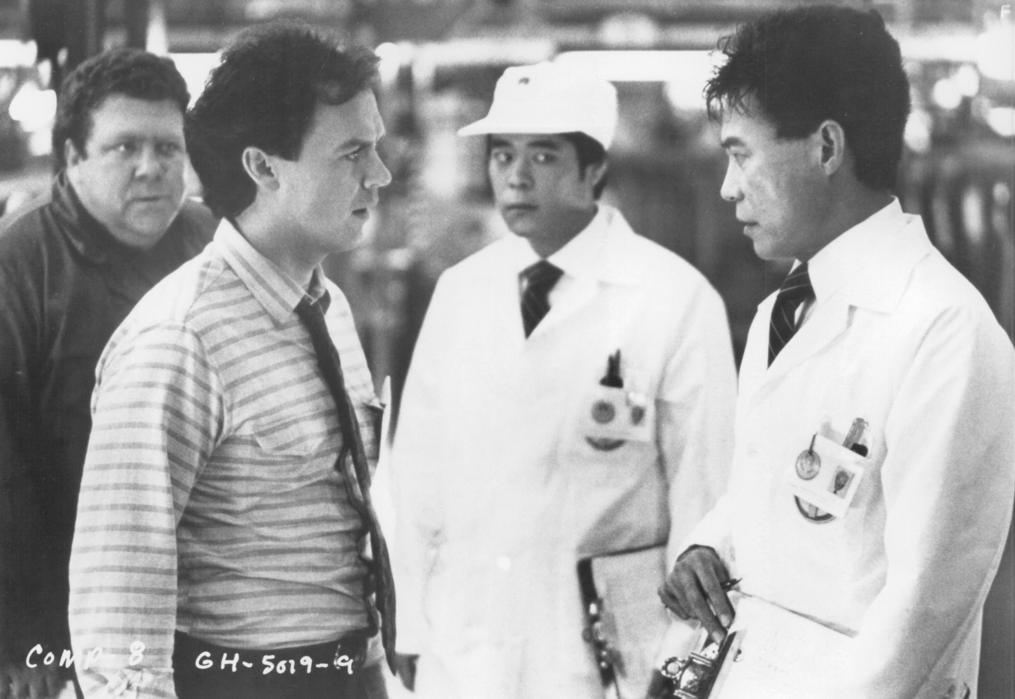 Michael Keaton, George Wendt, and Sab Shimono in Энтузиаст (1986)