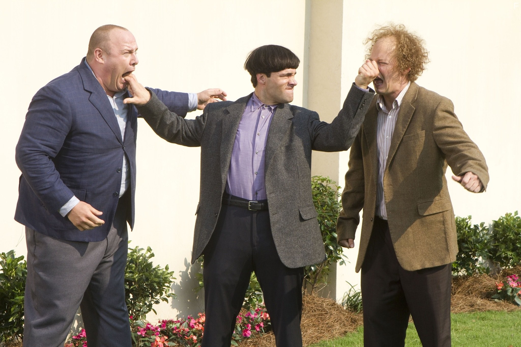 Sean Hayes, Chris Diamantopoulos, and Will Sasso in Три балбеса (2012)