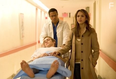 Jessica Alba, Terrence Howard, and Hayden Christensen in Наркоз (2007)
