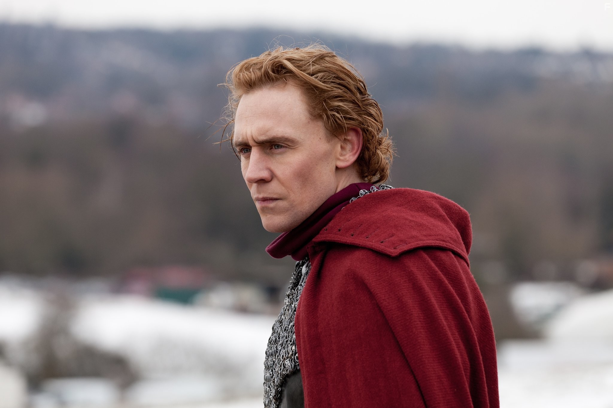 Tom Hiddleston in Пустая корона (2012)
