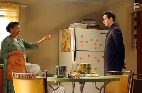 Keanu Reeves and Mary Alice in Матрица: Революция (2003)