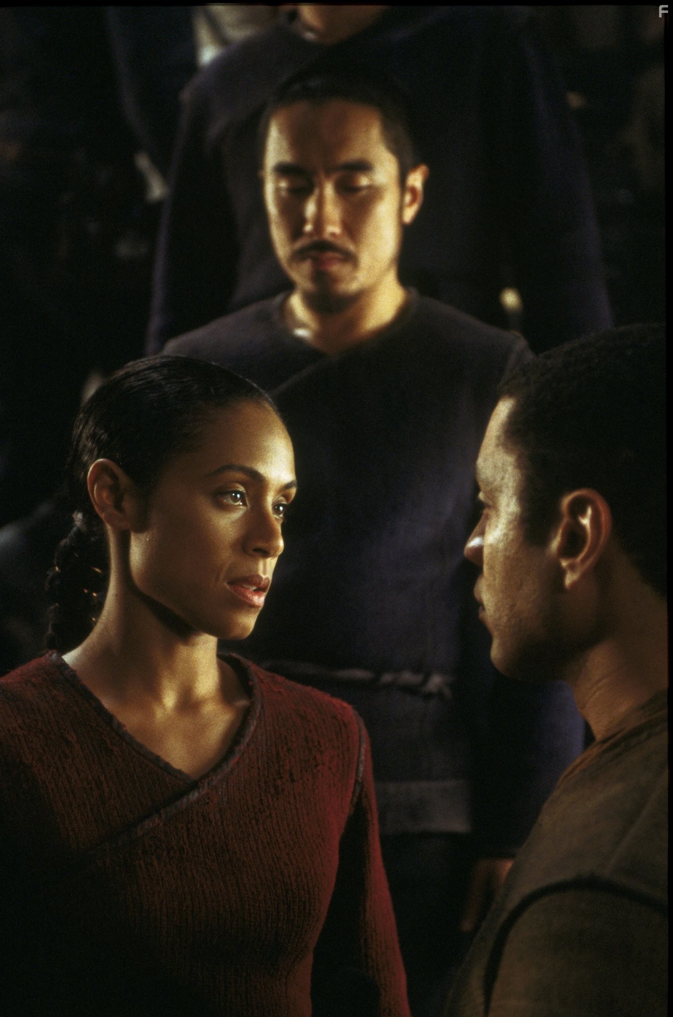 Jada Pinkett Smith, Harry Lennix, and Anthony Brandon Wong in Матрица: Перезагрузка (2003)