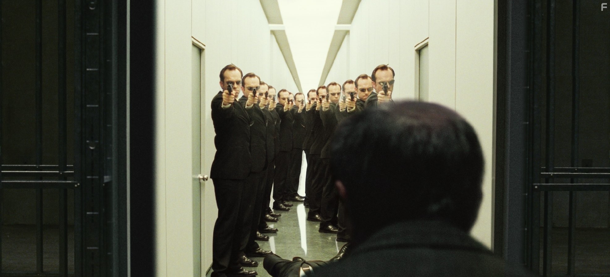 Hugo Weaving in Матрица: Перезагрузка (2003)