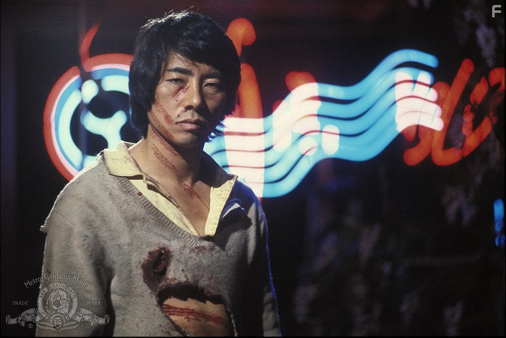 Sh? Kosugi in Месть ниндзя (1983)