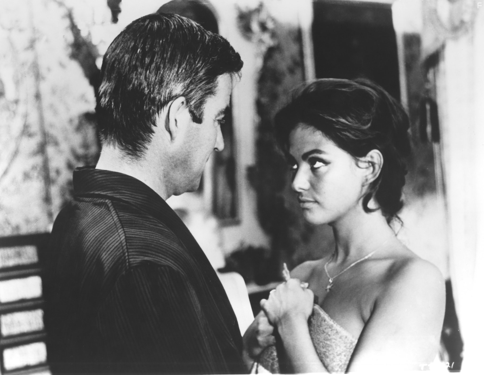 Claudia Cardinale and Michael Craig in Vaghe stelle dell'orsa... (1965)
