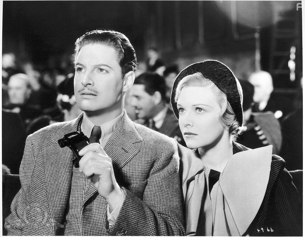 Madeleine Carroll and Robert Donat in 39 cтупеней (1935)