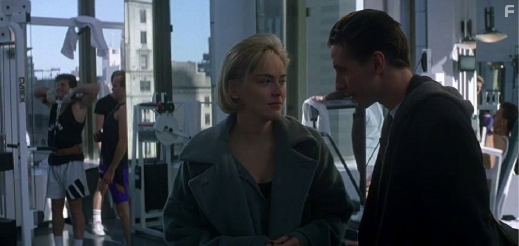 Sharon Stone and William Baldwin in Щепка (1993)