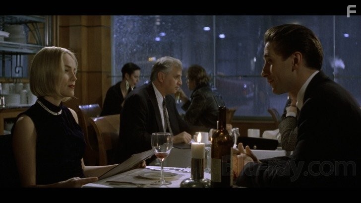 Sharon Stone and William Baldwin in Щепка (1993)