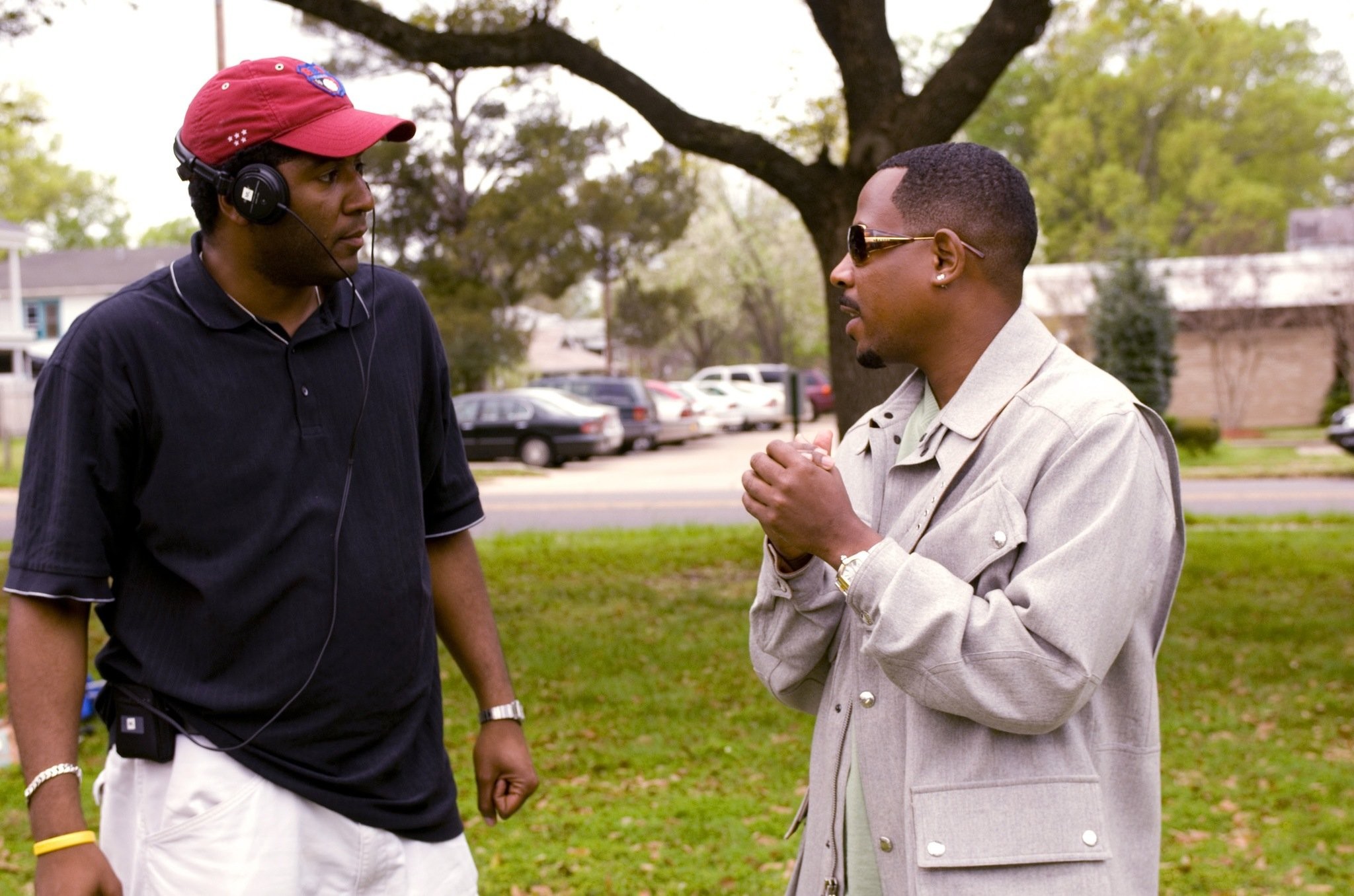 Martin Lawrence and Malcolm D. Lee in Добро пожаловать домой, Роско Дженкинс (2008)