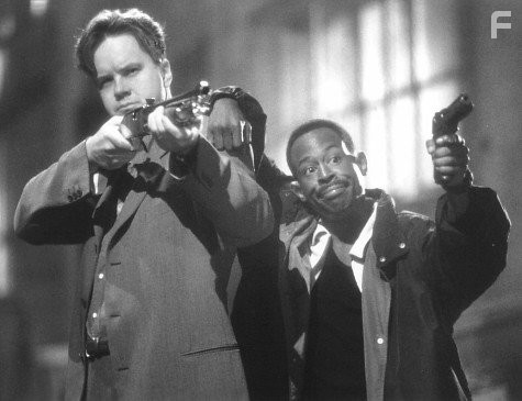 Tim Robbins and Martin Lawrence in Нечего терять (1997)