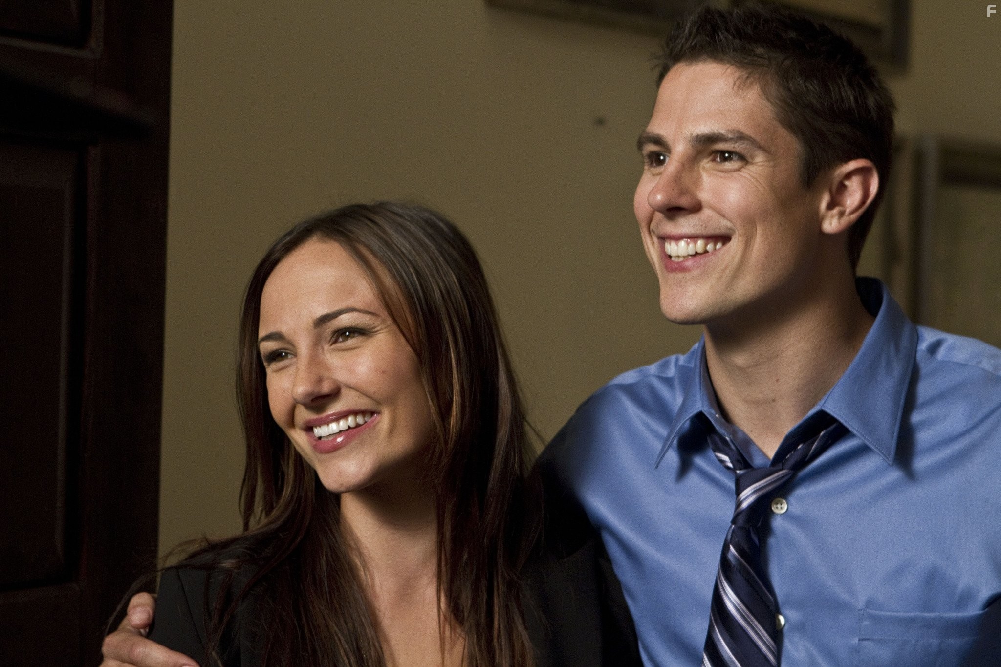 Briana Evigan and Sean Faris in Тайник (2012)