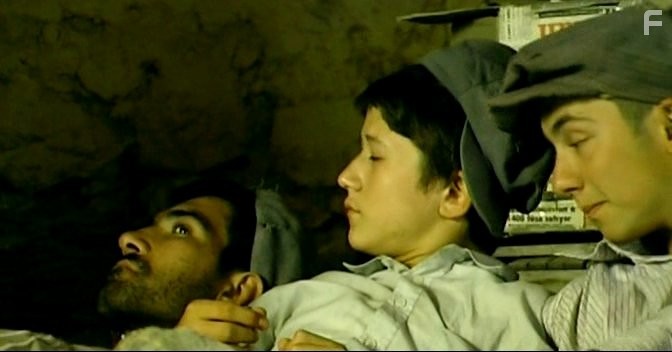 Лодки из арбузных корок (2004)