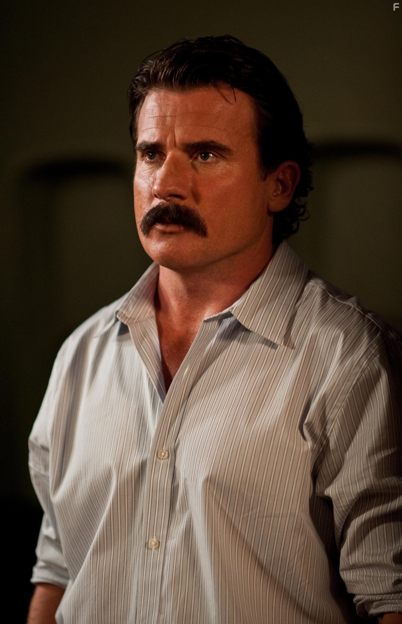 Угнанный (2012)