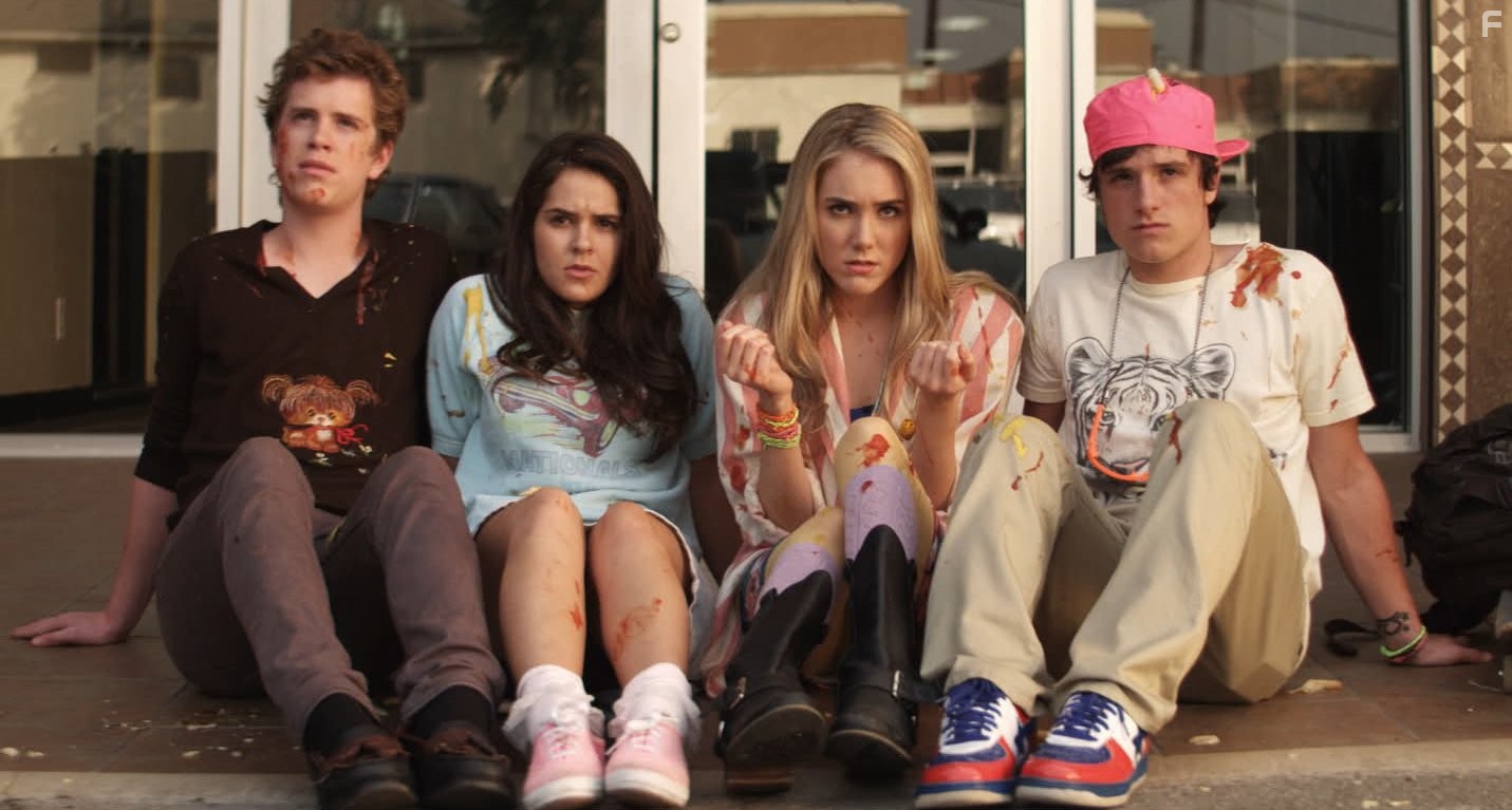 Josh Hutcherson, Spencer Locke, Shanley Caswell, and Aaron David Johnson in Наказание (2011)