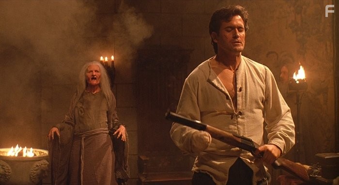 Bruce Campbell in Армия тьмы (1992)