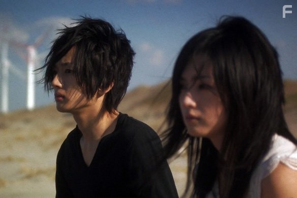 Hikari Mitsushima and Takahiro Nishijima in Откровение любви (2008)