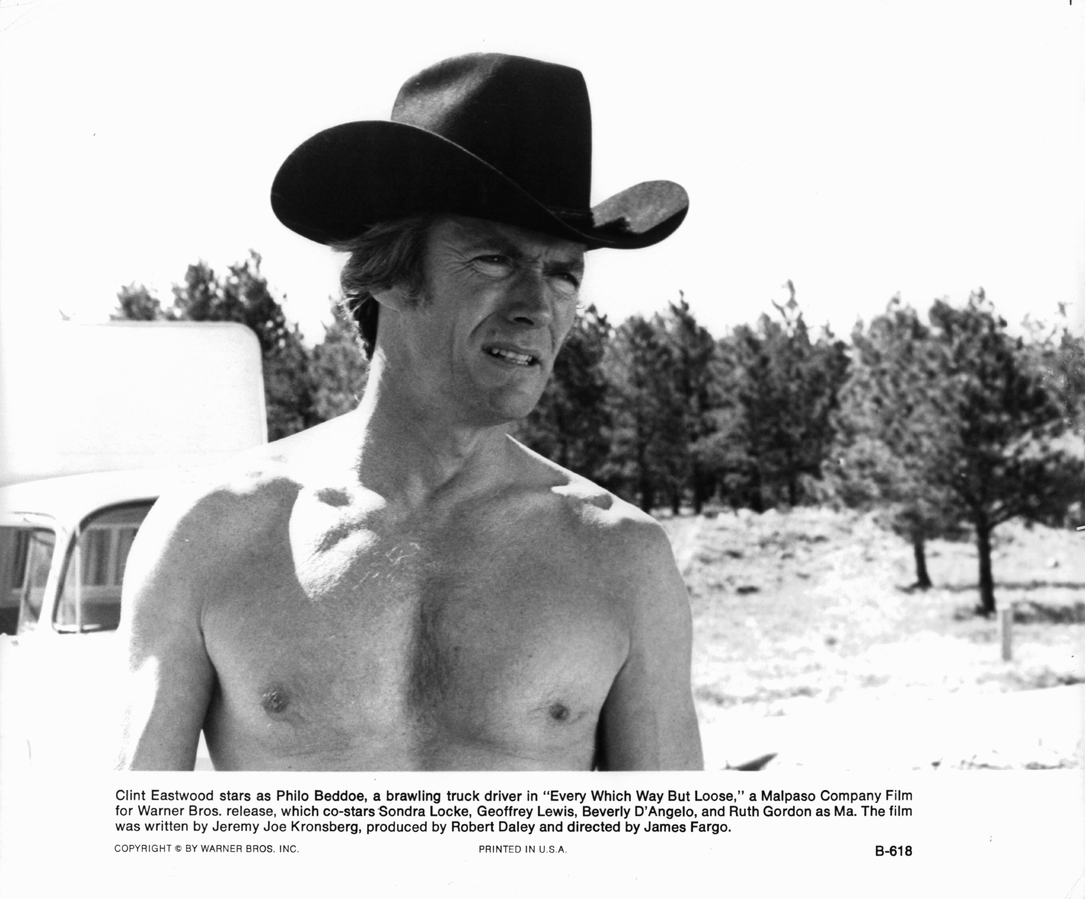 Clint Eastwood in Как ни крути - проиграешь (1978)