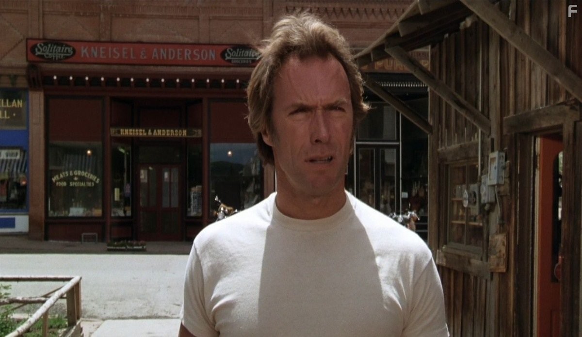 Clint Eastwood in Как ни крути - проиграешь (1978)