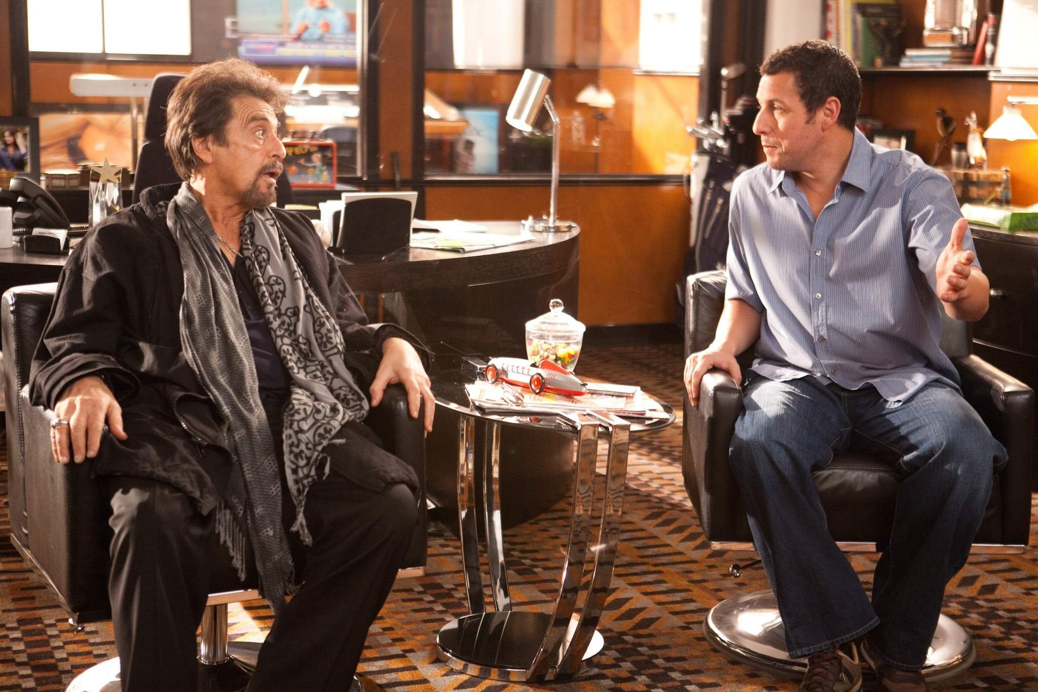 Al Pacino and Adam Sandler in Такие разные близнецы (2011)