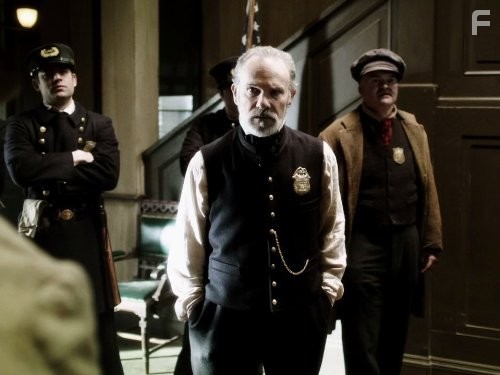 Ron White in Легавый (2012)