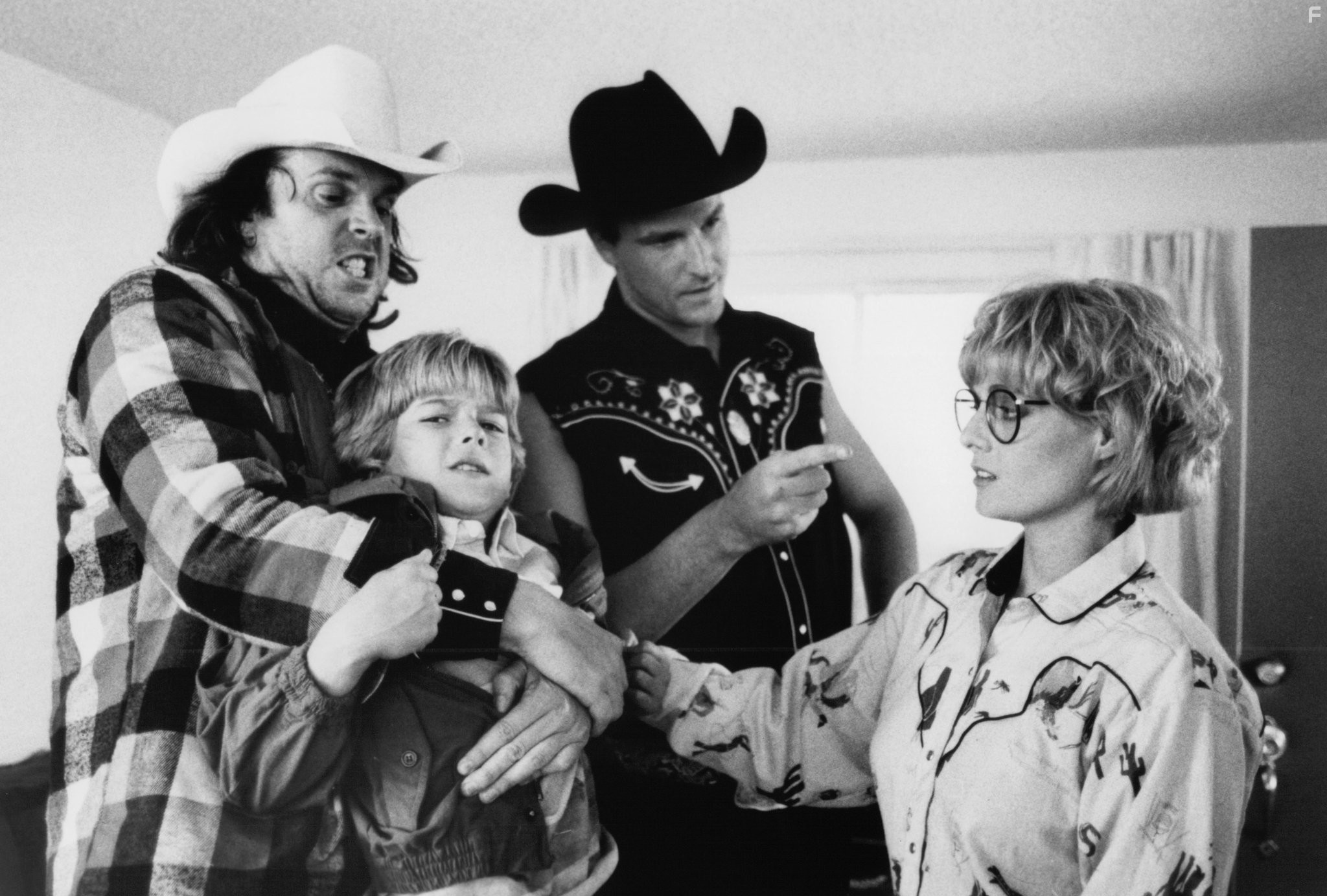 Nick Cassavetes, Lisa Blount, Brandon Call, and Rick Overton in Слепая ярость (1989)