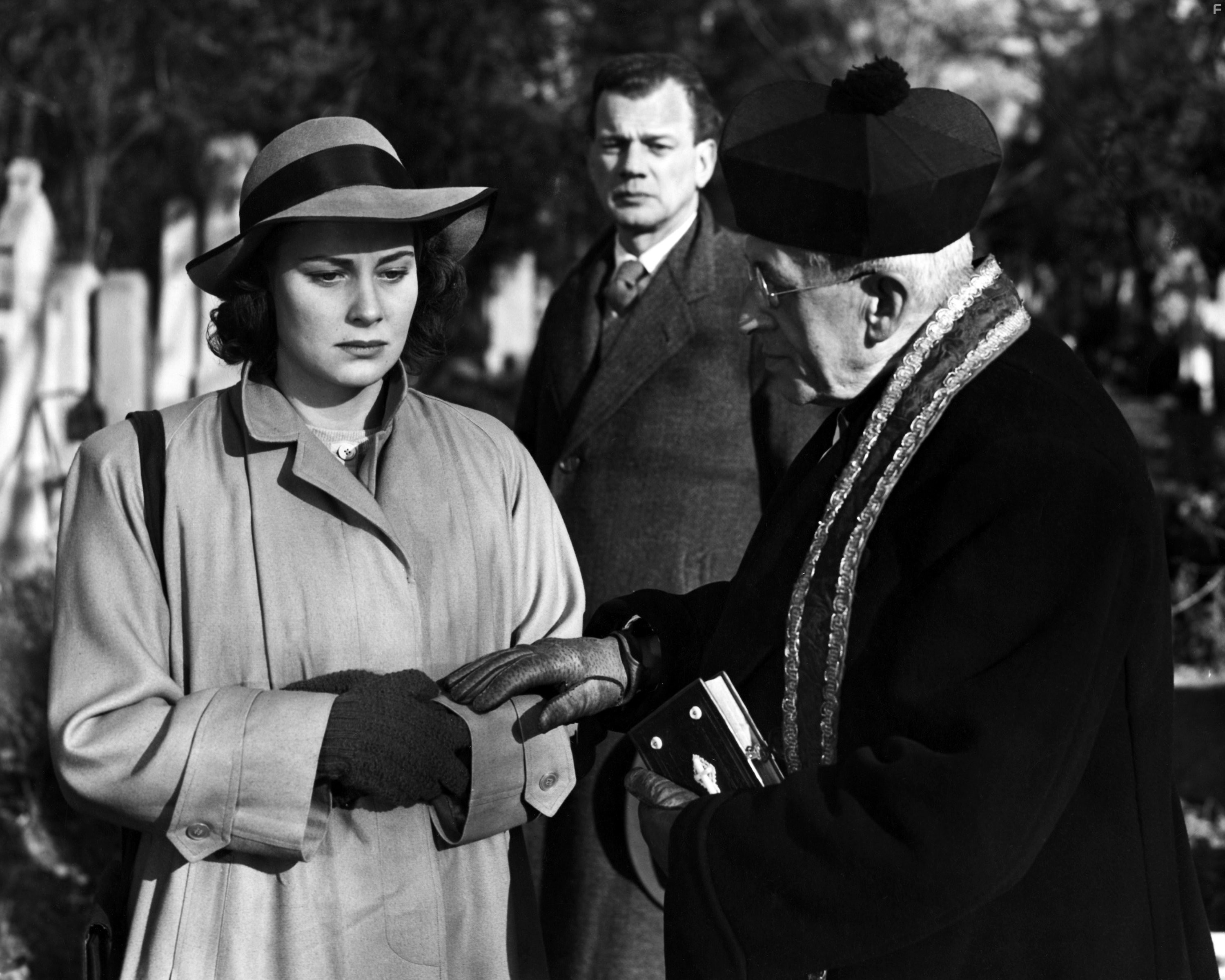 Joseph Cotten and Alida Valli in Третий человек (1949)