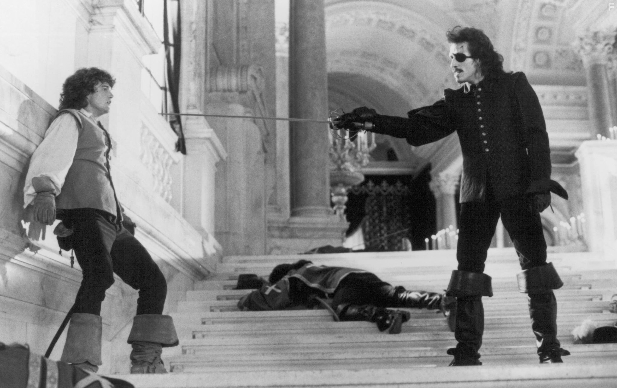 Chris O'Donnell and Michael Wincott in Три мушкетера (1993)