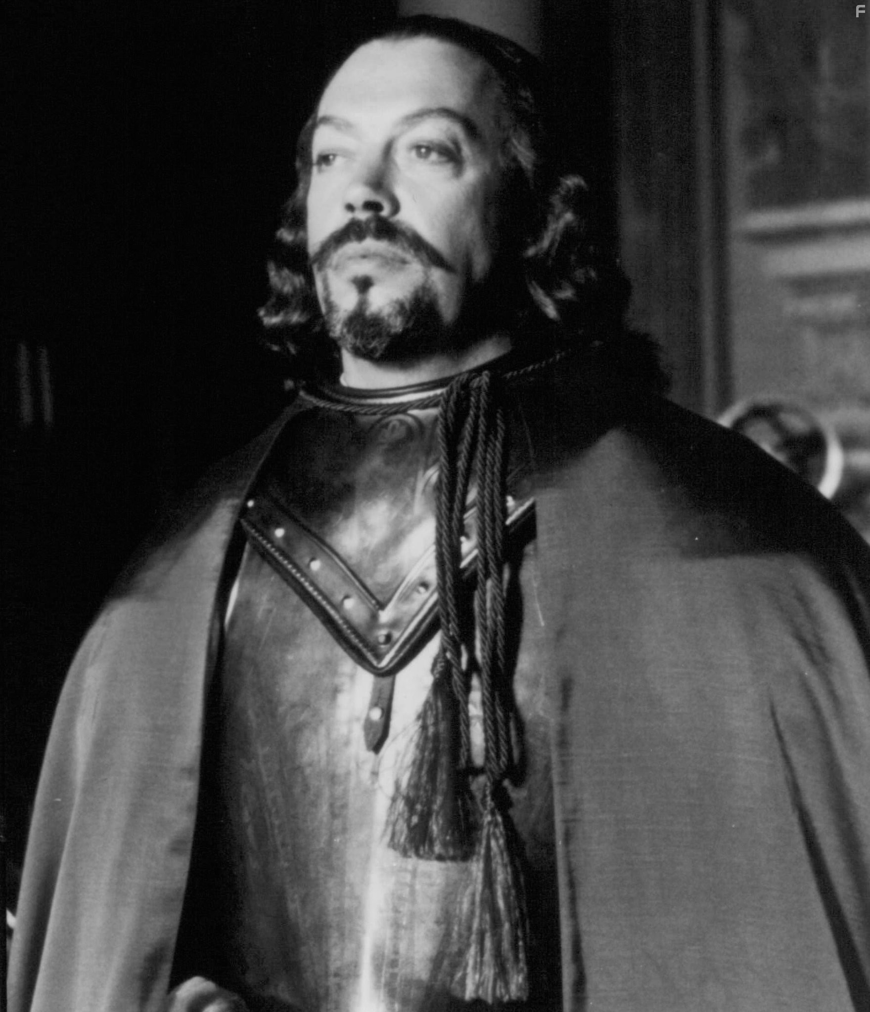 Tim Curry in Три мушкетера (1993)