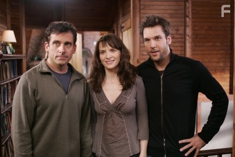 Juliette Binoche, Steve Carell, and Dane Cook in Влюбиться в невесту брата (2007)