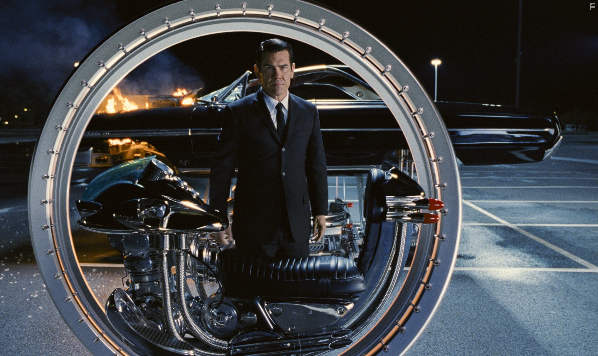 Josh Brolin in Люди в черном 3 (2012)