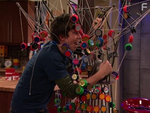 Jerry Trainor in АйКарли (2007)