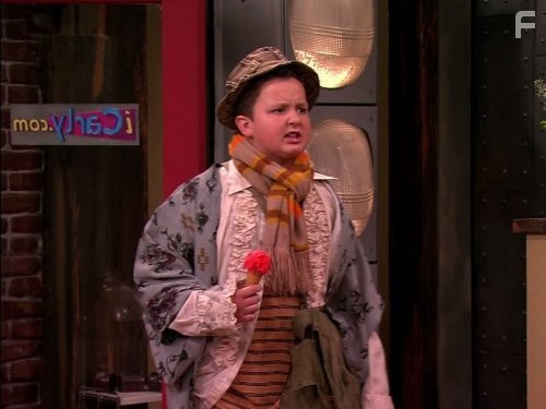 Noah Munck in АйКарли (2007)