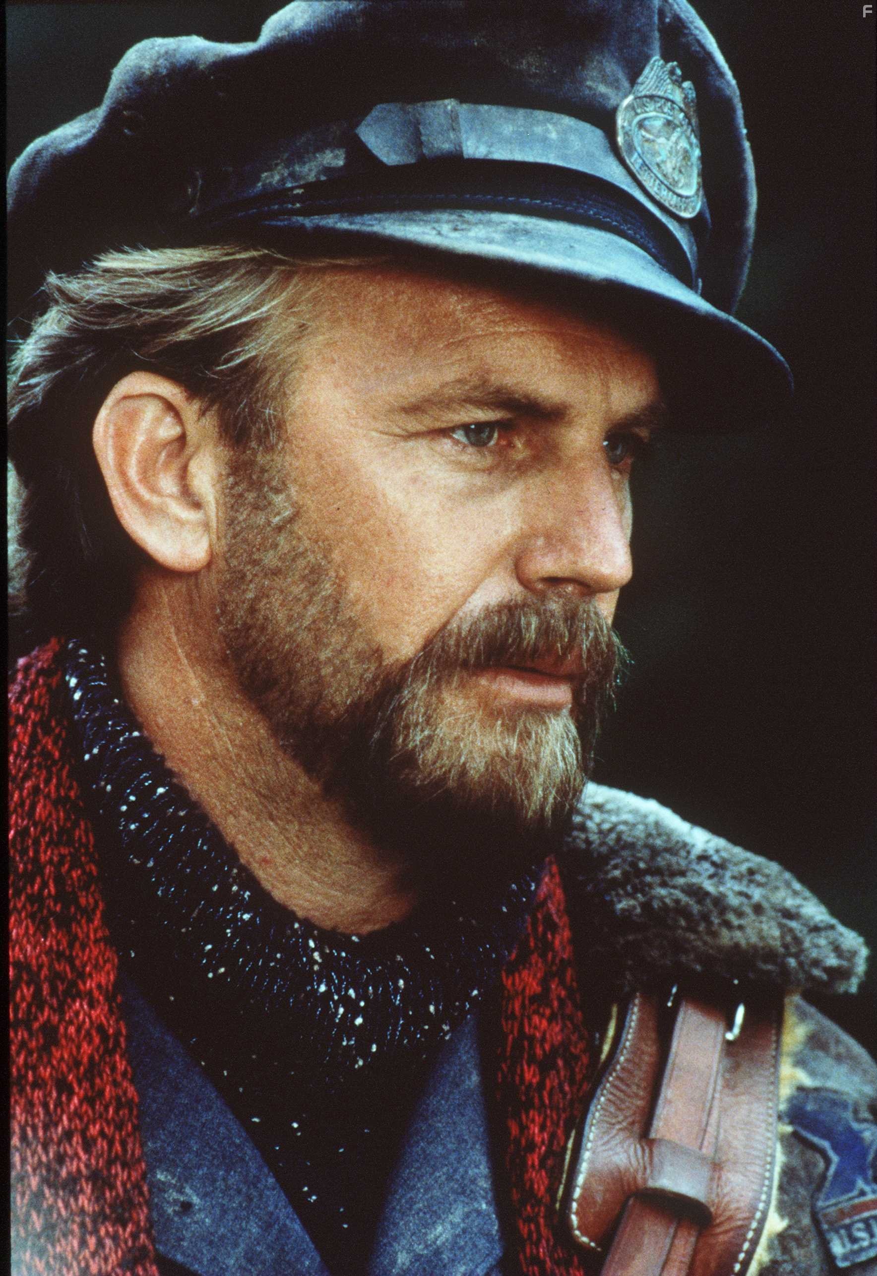 Kevin Costner in Почтальон (1997)