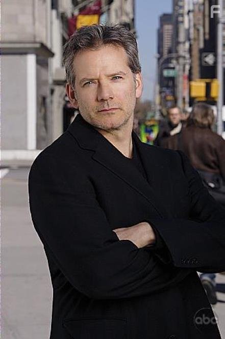 Campbell Scott in Шестеро (2006)
